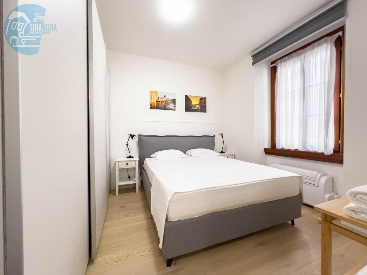 Апартаменты Piazza Della Borsa 3C Tirabora Short Rent Триест Экстерьер фото