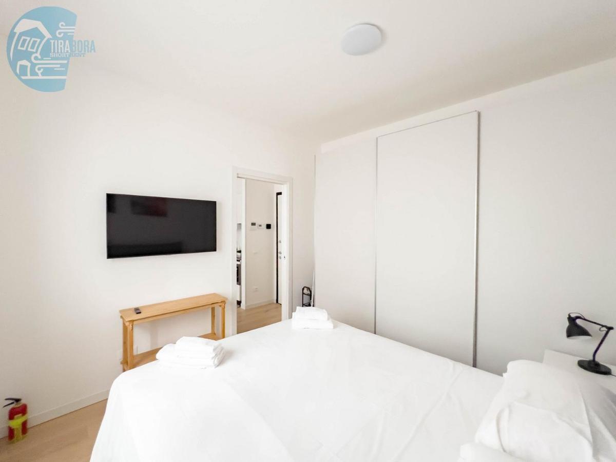Апартаменты Piazza Della Borsa 3C Tirabora Short Rent Триест Экстерьер фото