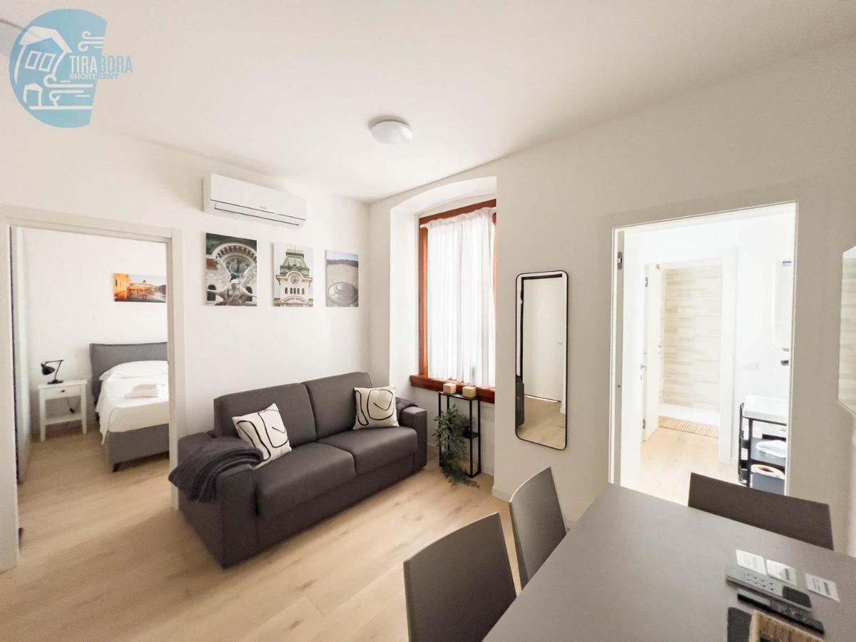 Апартаменты Piazza Della Borsa 3C Tirabora Short Rent Триест Экстерьер фото